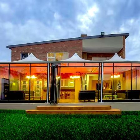 90 On Wellington Villa Colchester Kültér fotó