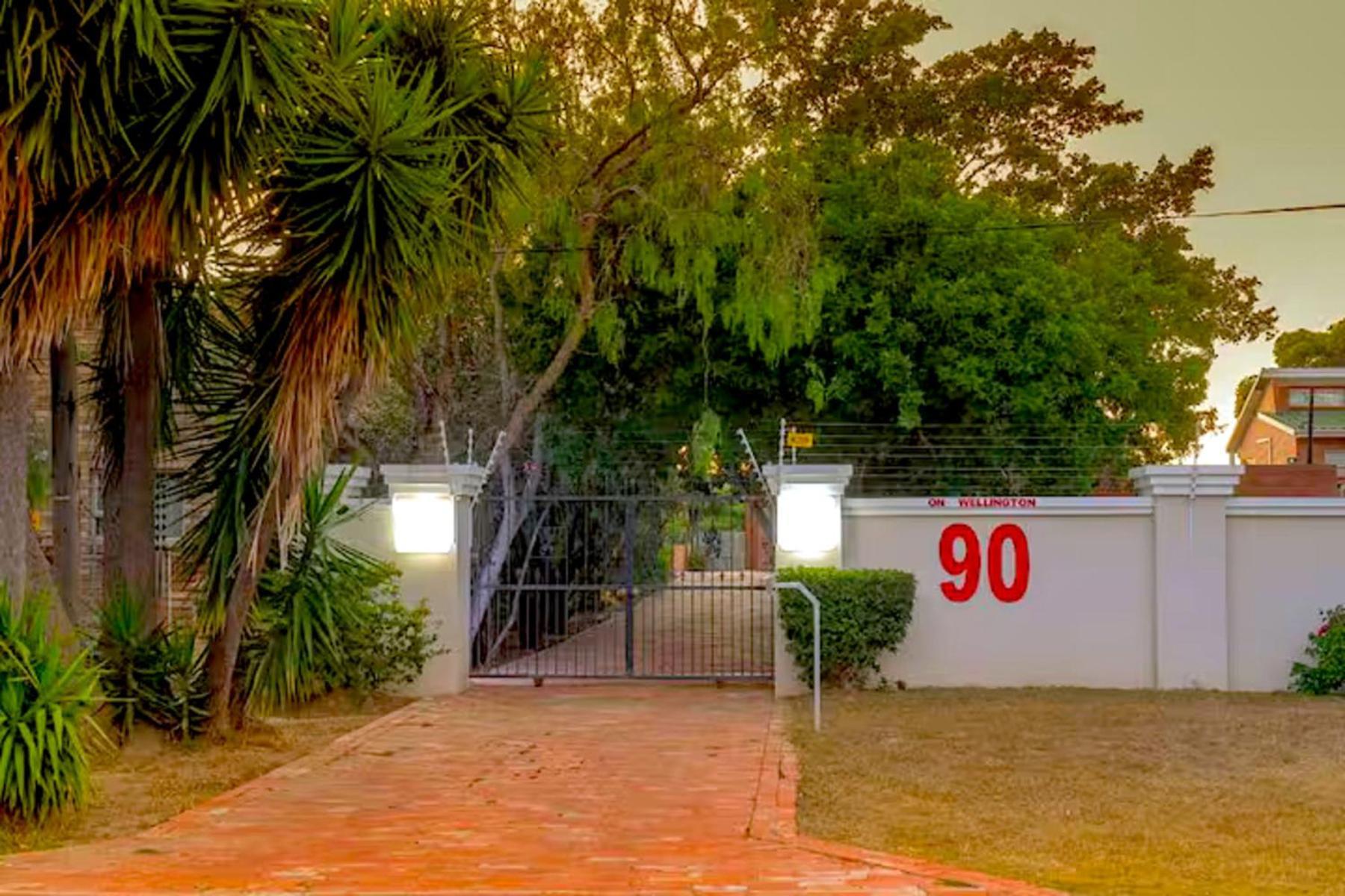90 On Wellington Villa Colchester Kültér fotó